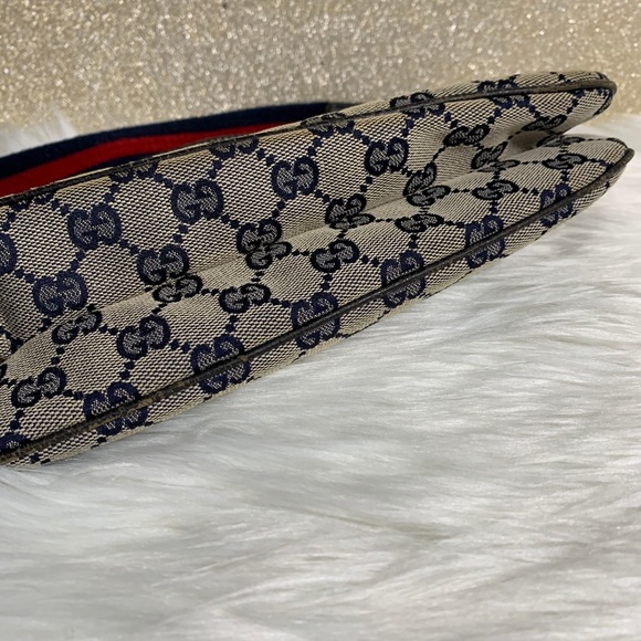 SOLD AUTHENTIC Gucci handbag mini sherryline - Picture 9 of 16